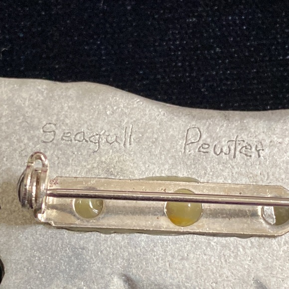 🖤1980s💕SEAGULL PEWTER CANADA cow brooch - Picture 8 of 11